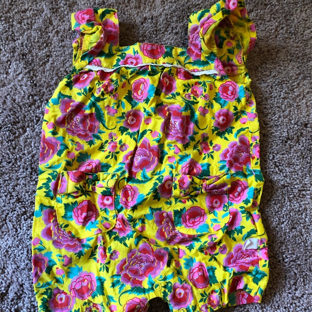 Romper - Picture 2 of 3